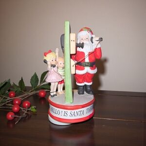 Vintage Santa Claus and Children Holiday Figurine Music Box